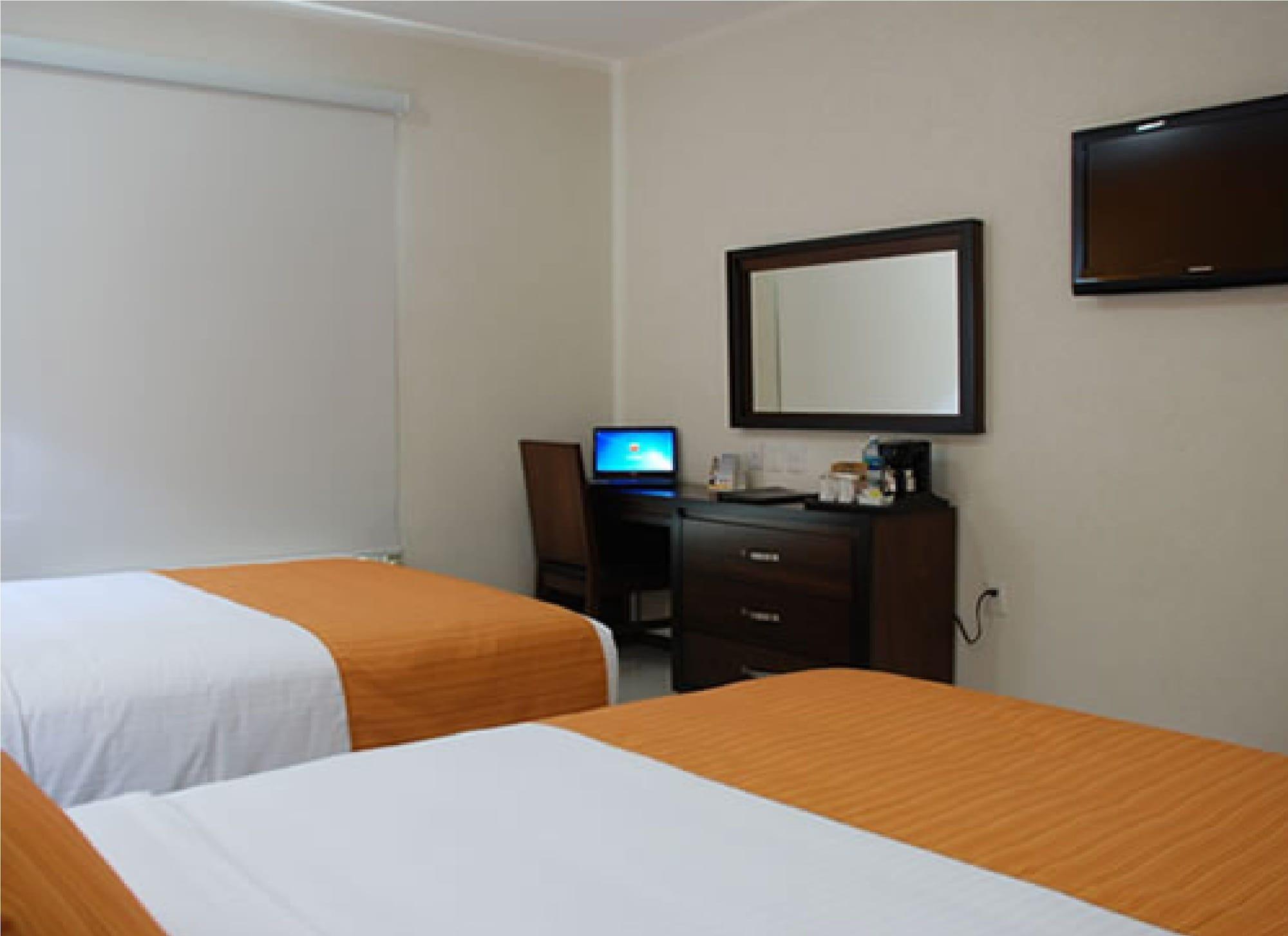 Comfort Inn Cancun Aeropuerto Exterior photo