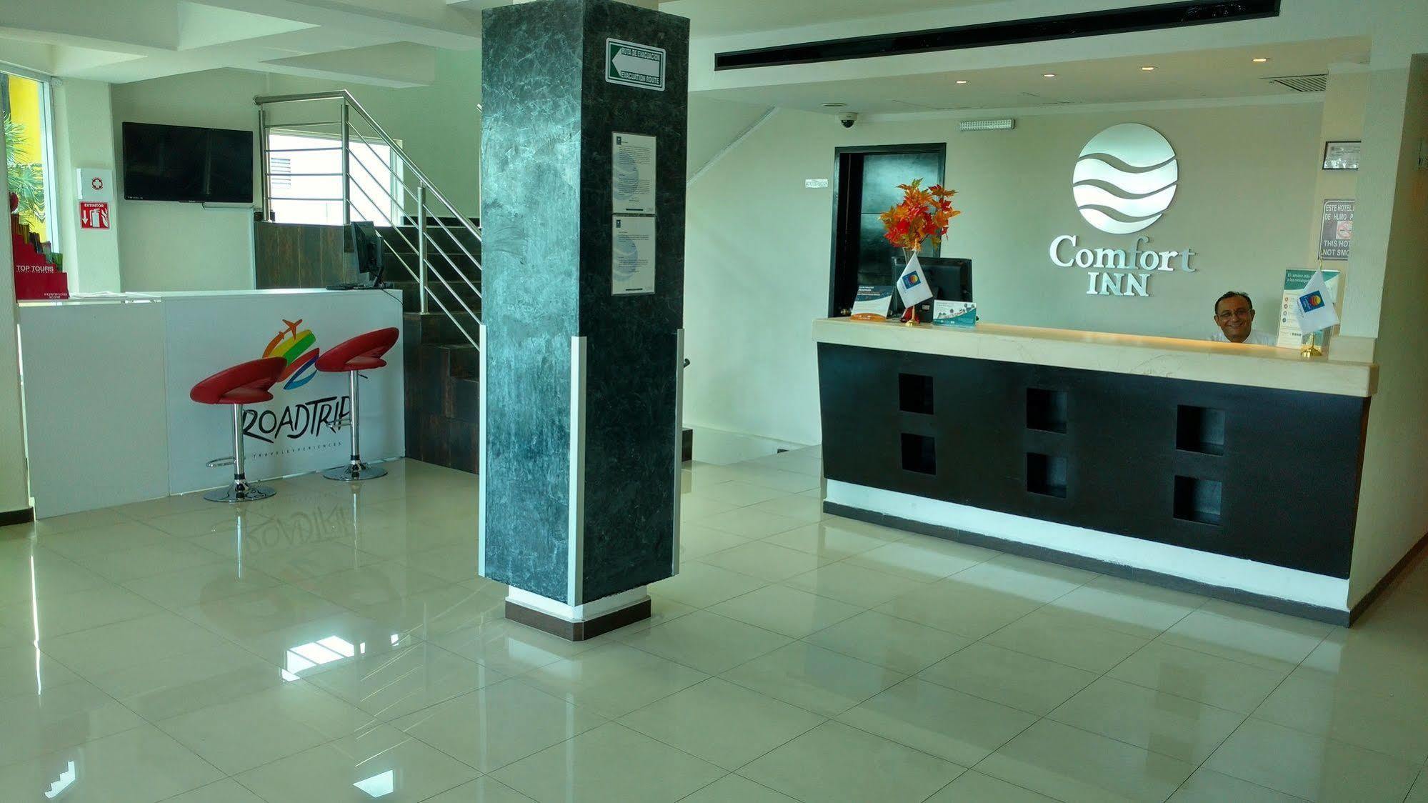 Comfort Inn Cancun Aeropuerto Exterior photo